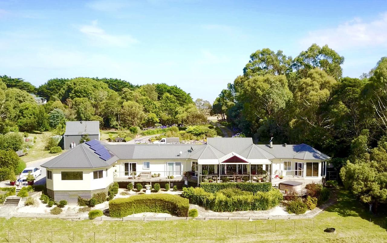 Llarrinda Bed & Breakfast Foster Esterno foto